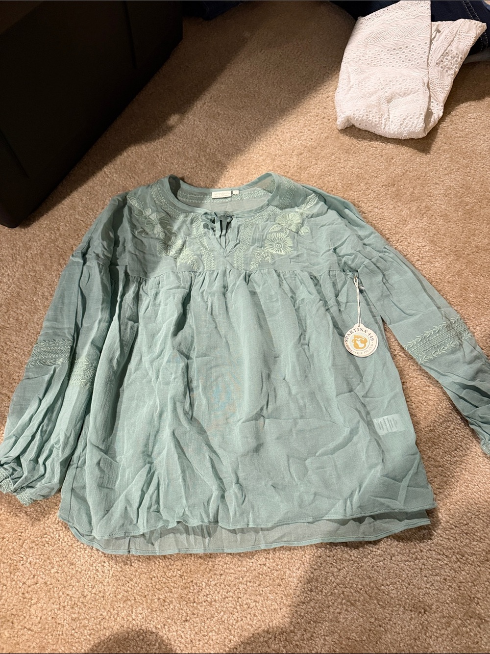Spartina 449 Boho Embroidered Peasant Blouse - Sage Green